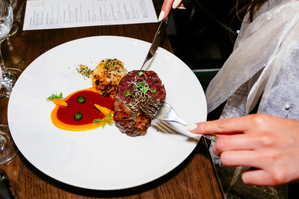 Fine Dining vs Casual Dining
