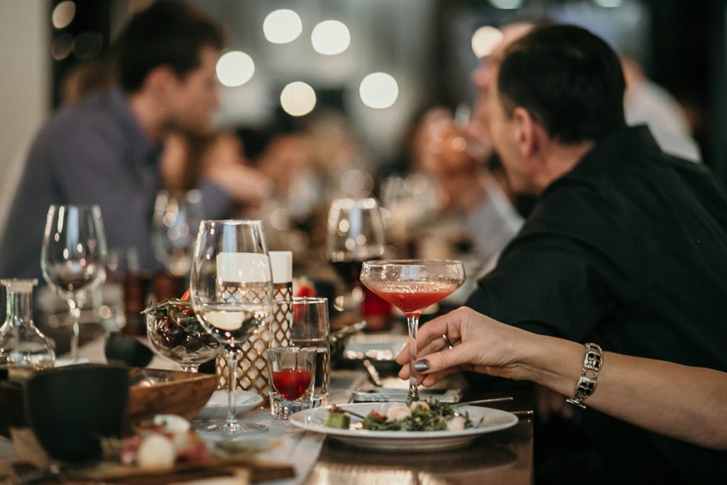 the important fine dinning etiquette