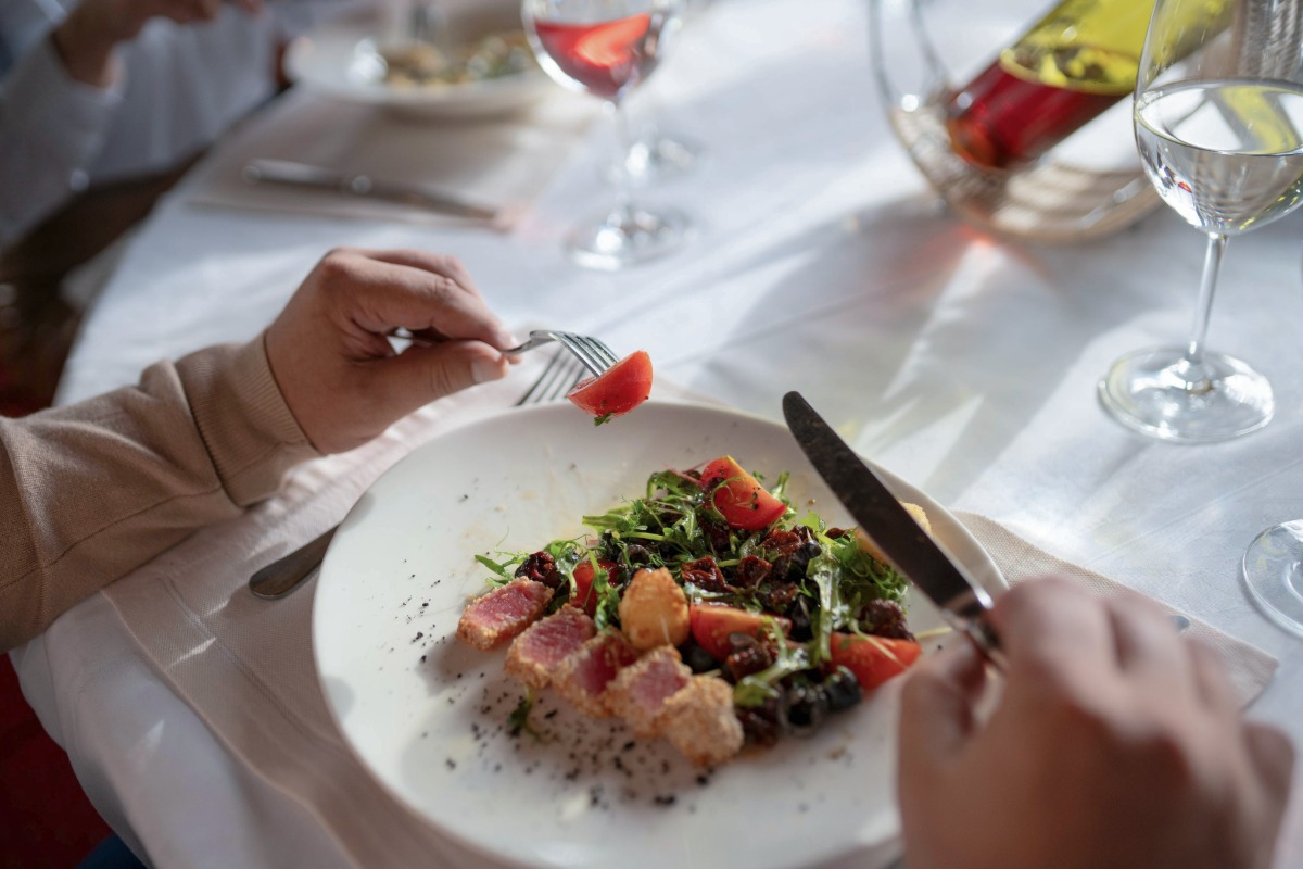 Panduan Lengkap Urutan Makan Fine Dining: Dari Amuse-Bouche sampai Dessert